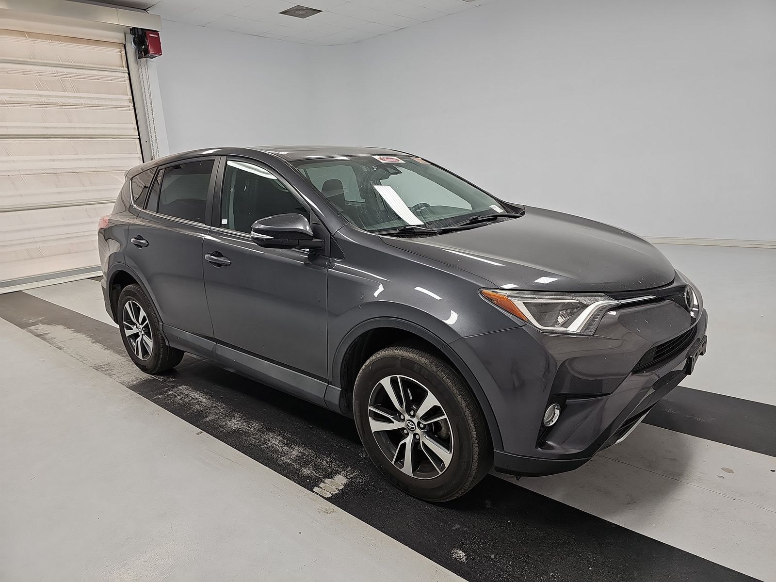 2018 Toyota RAV4 XLE FWD