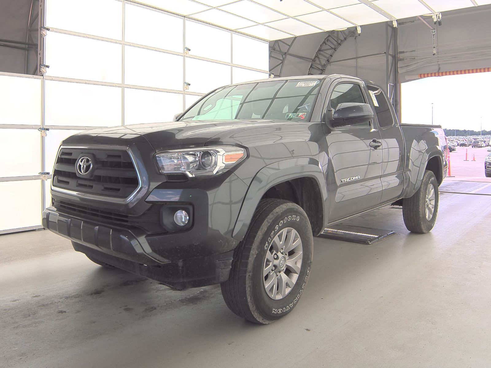 2017 Toyota Tacoma SR5 AWD