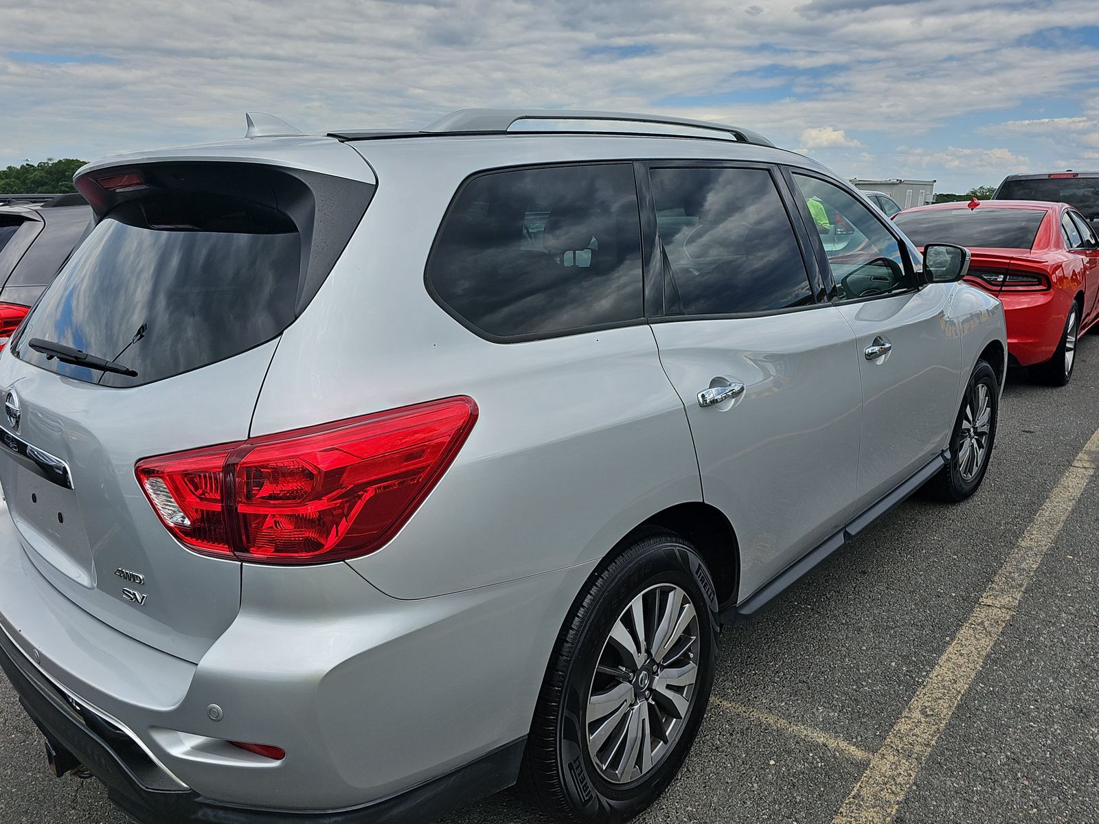 2020 Nissan Pathfinder SV AWD