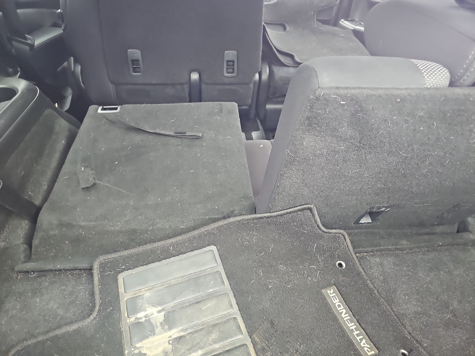 2020 Nissan Pathfinder SV AWD