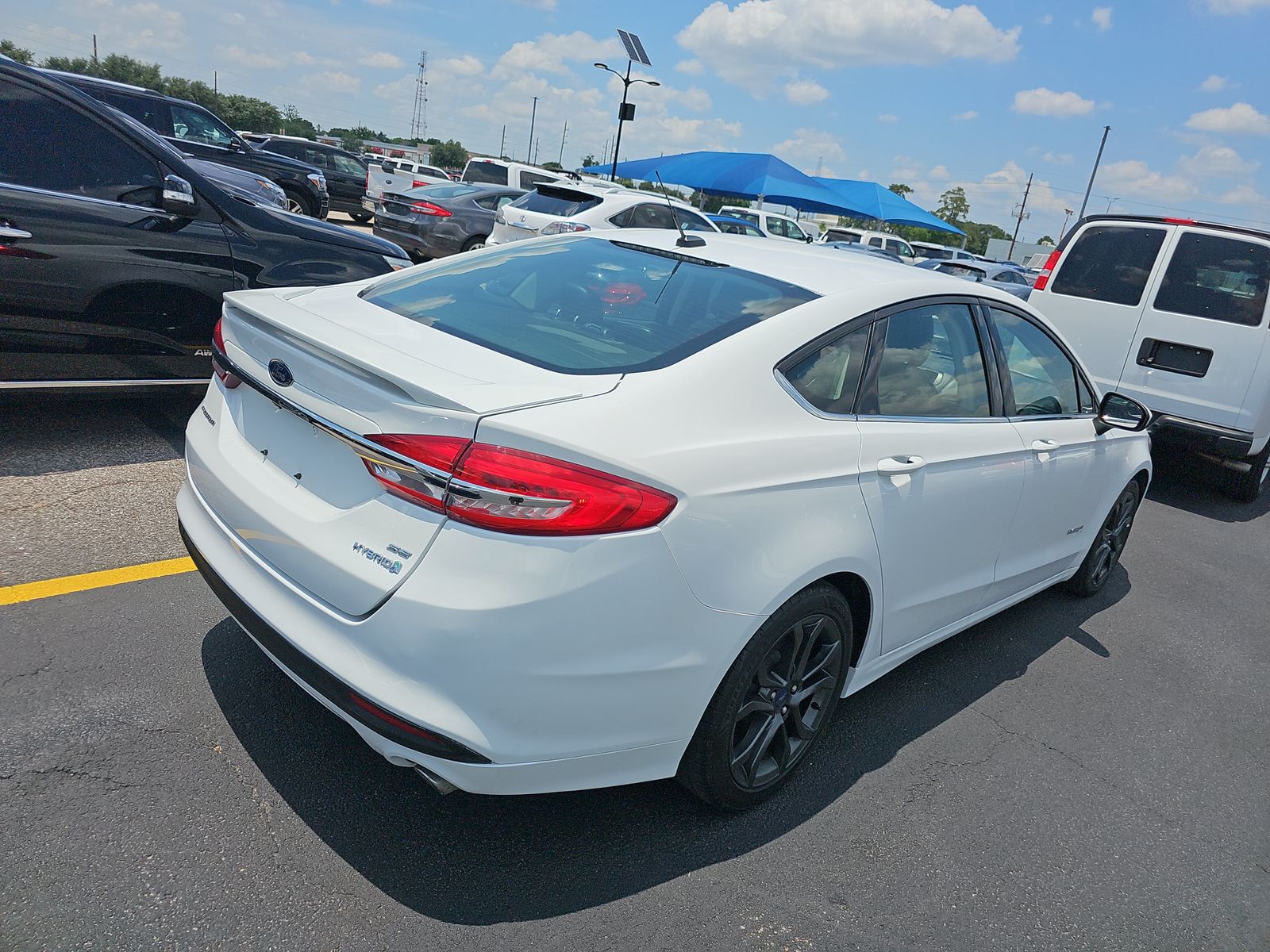 2018 Ford Fusion Hybrid SE FWD