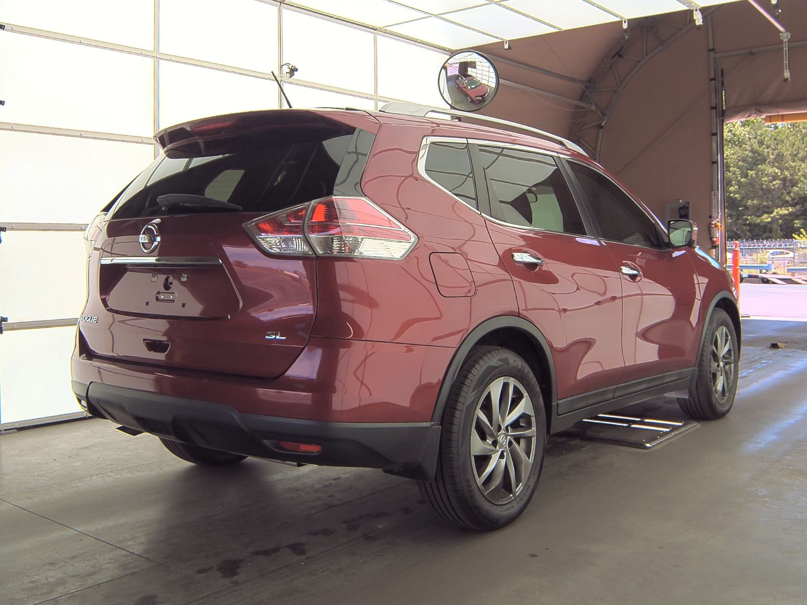 2015 Nissan Rogue SL FWD
