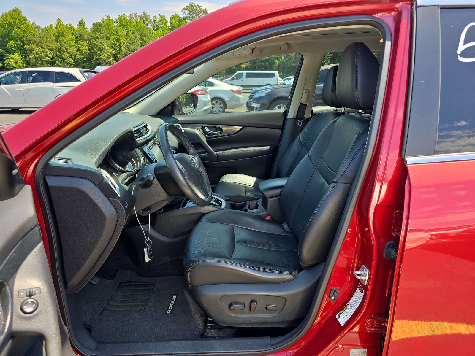 2015 Nissan Rogue SL FWD