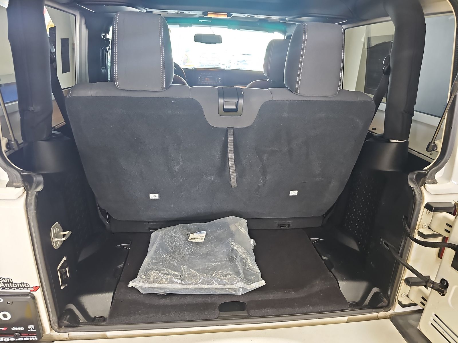 2016 Jeep Wrangler Sahara AWD