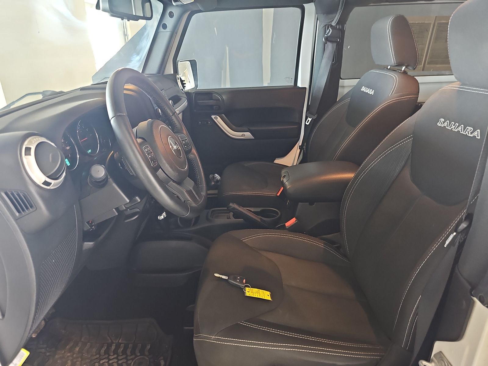 2016 Jeep Wrangler Sahara AWD