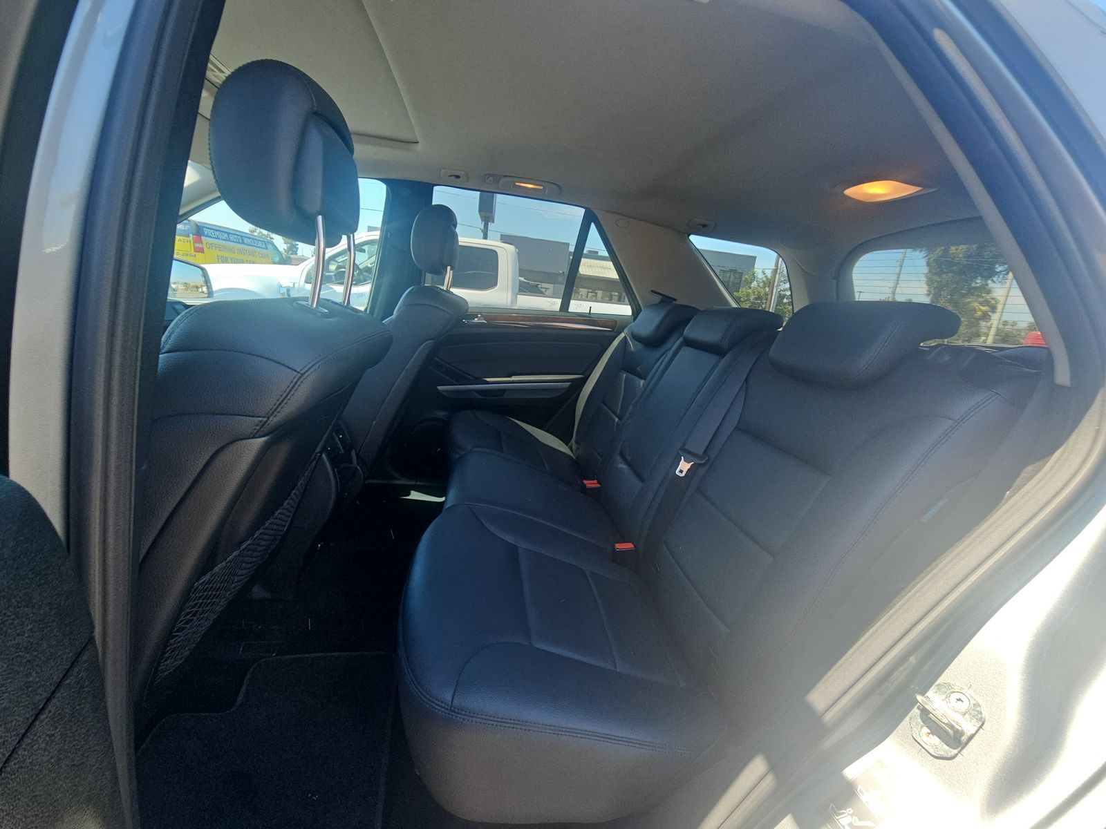2011 Mercedes-Benz M-Class ML 550 AWD