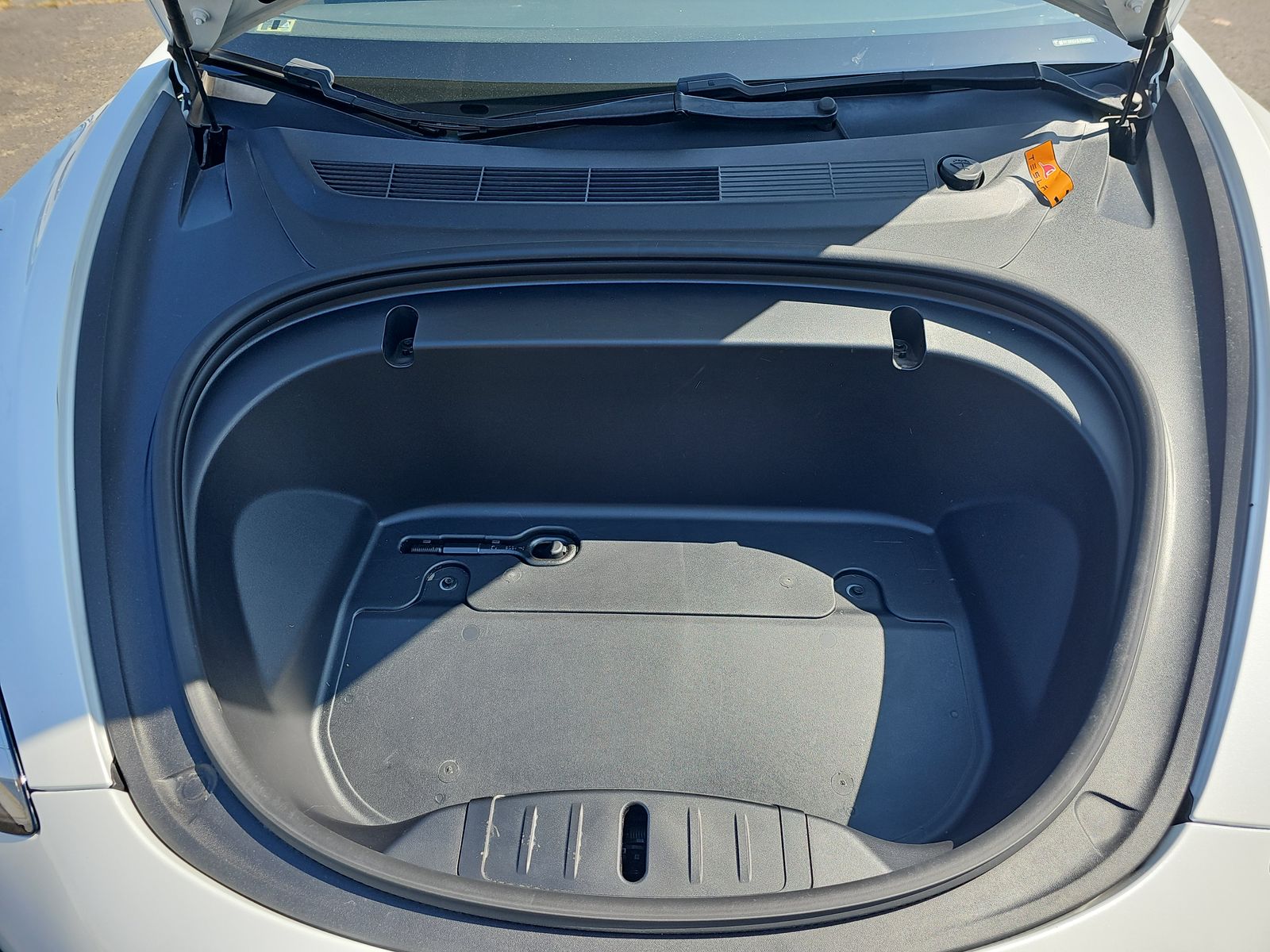 2020 Tesla Model 3 Standard Range Plus RWD