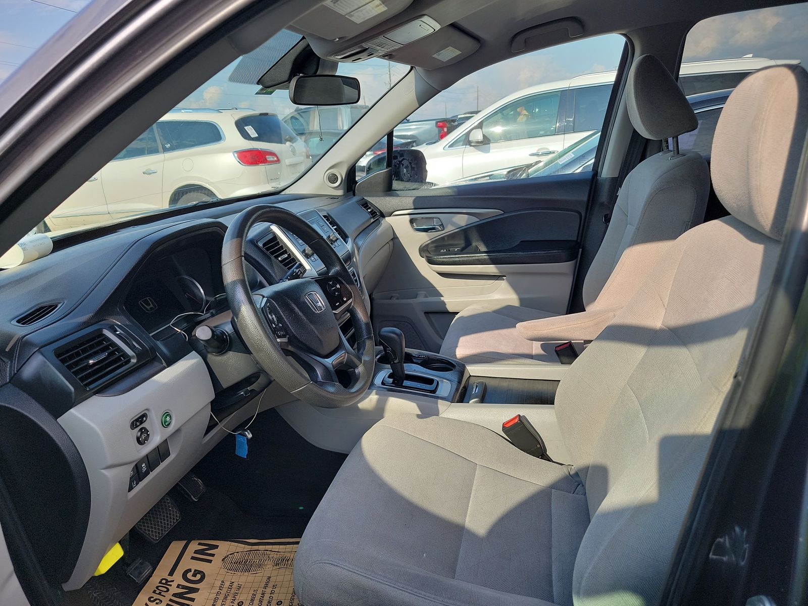 2019 Honda Pilot LX FWD