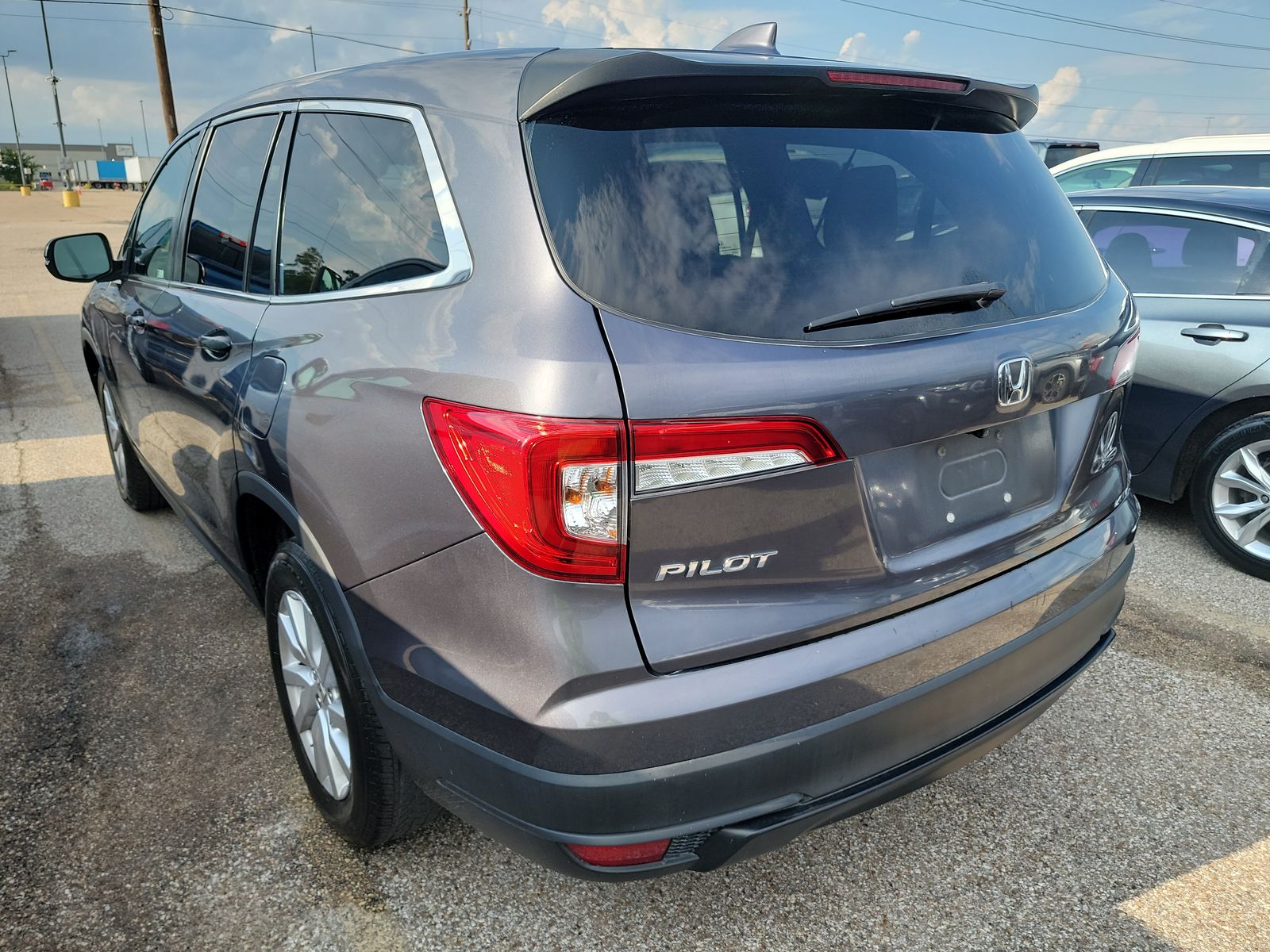 2019 Honda Pilot LX FWD