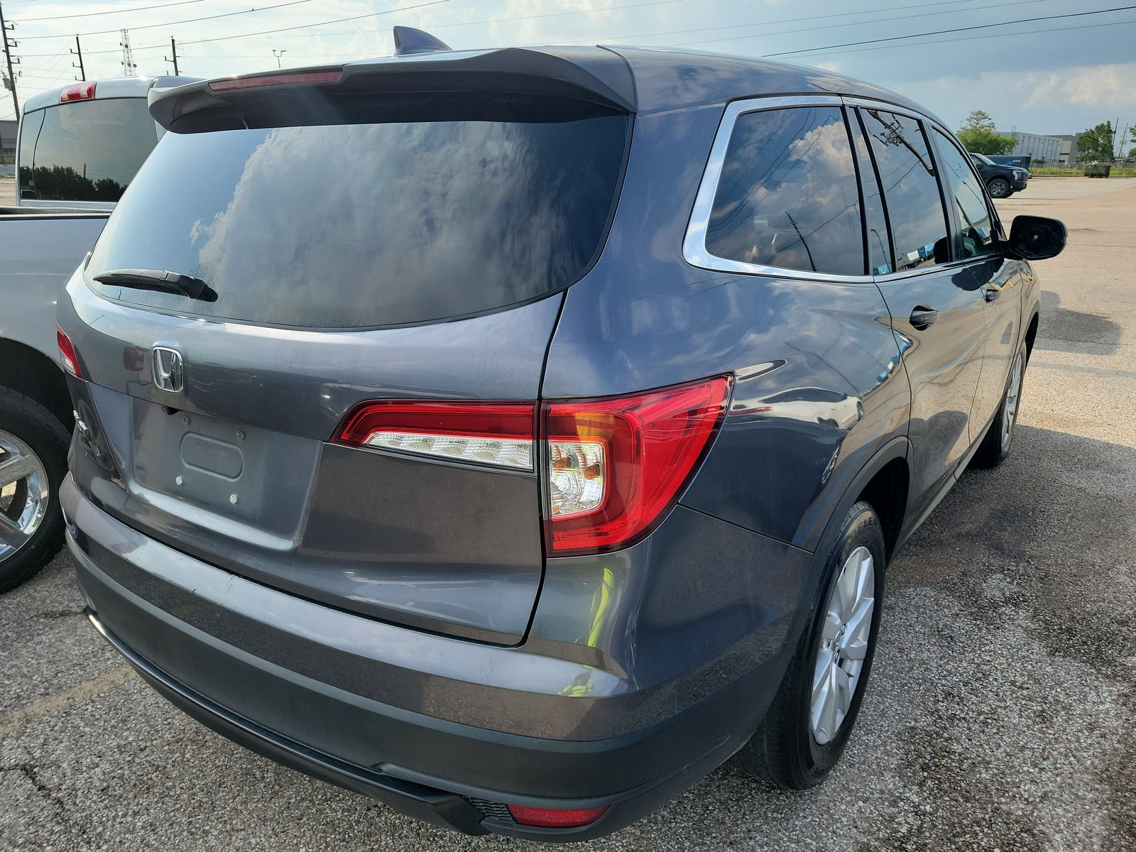 2019 Honda Pilot LX FWD