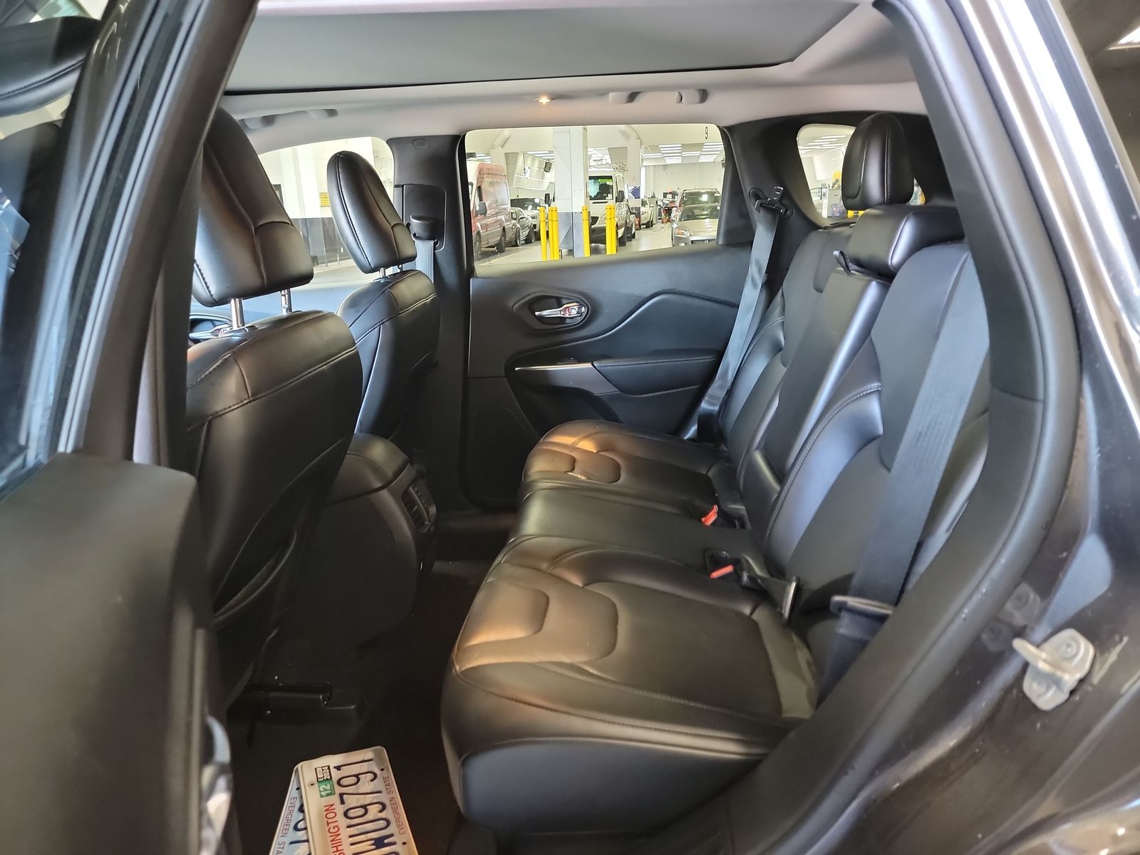 2021 Jeep Cherokee Latitude Lux AWD