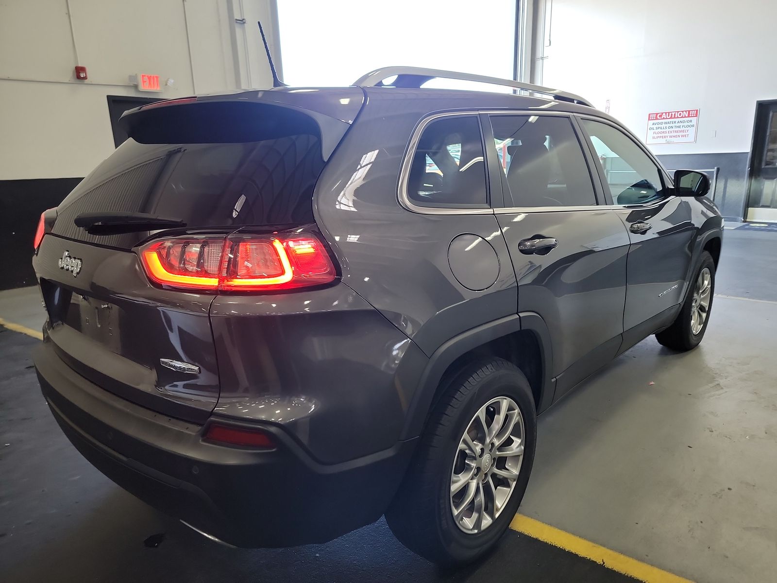 2021 Jeep Cherokee Latitude Lux AWD