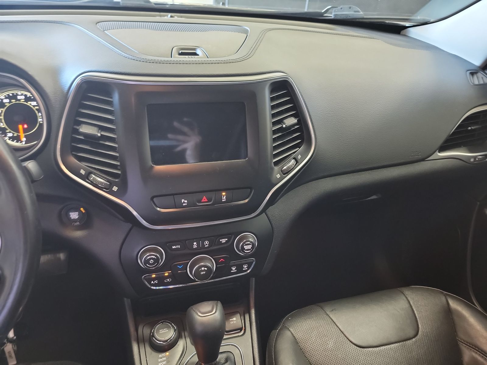2021 Jeep Cherokee Latitude Lux AWD