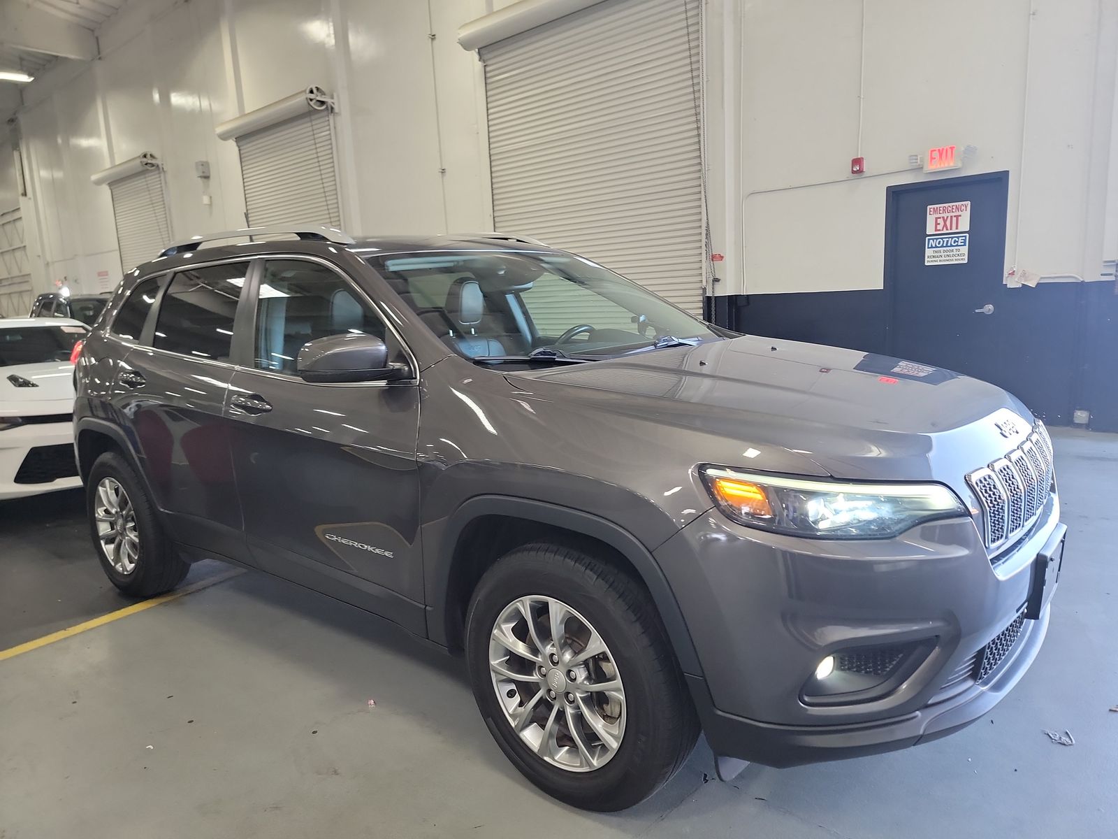 2021 Jeep Cherokee Latitude Lux AWD