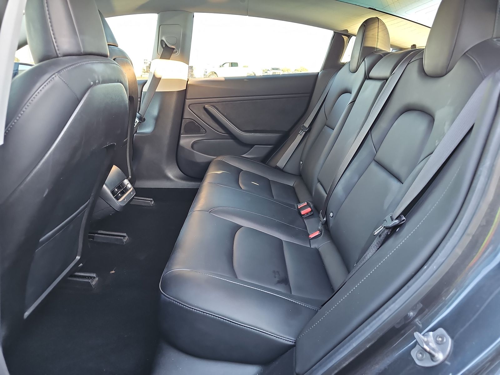2018 Tesla Model 3 Long Range RWD