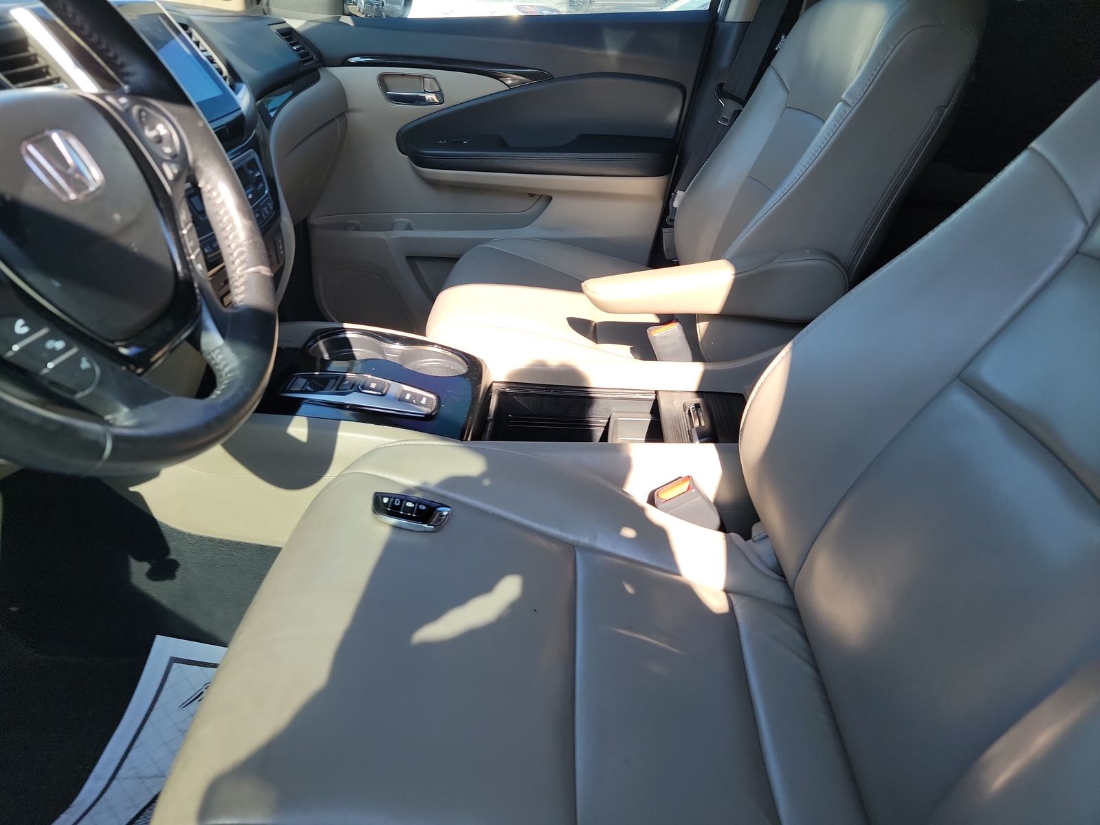 2016 Honda Pilot Touring FWD