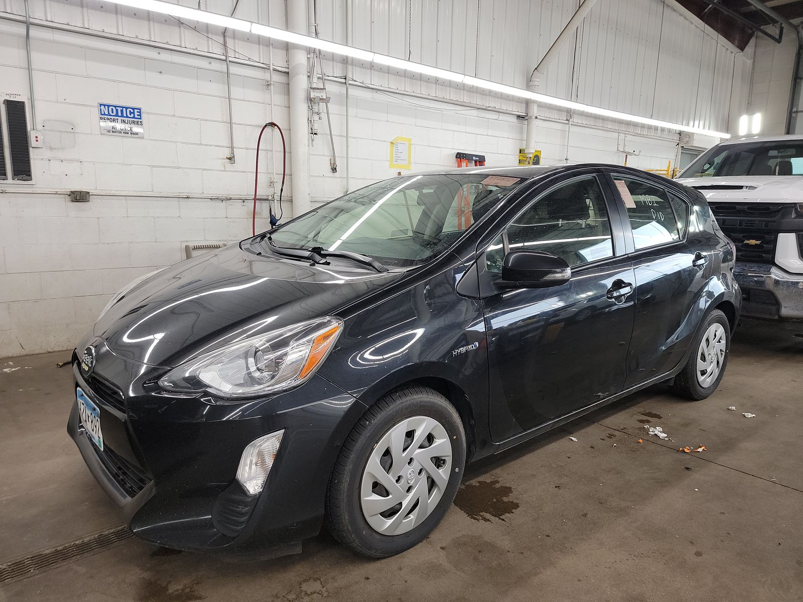 2016 Toyota Prius c Two FWD