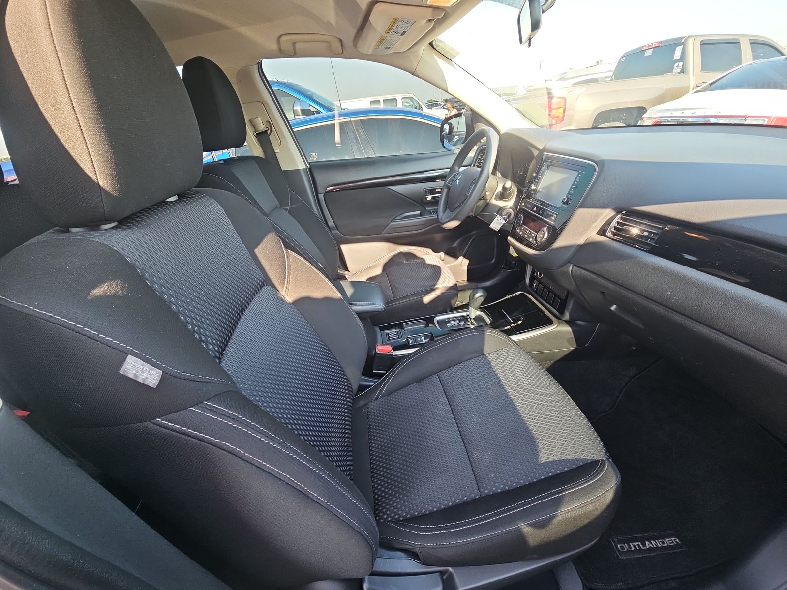 2019 Mitsubishi Outlander ES FWD