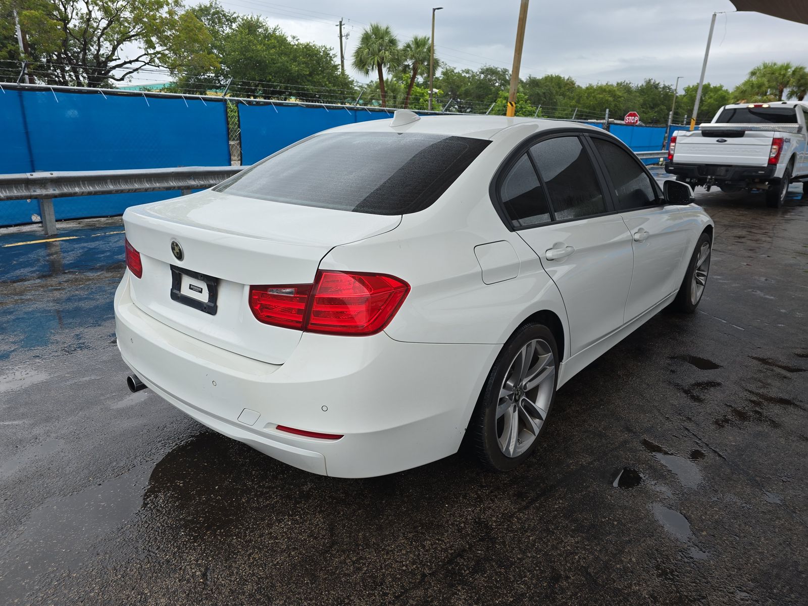 2014 BMW 3 Series 320i xDrive AWD