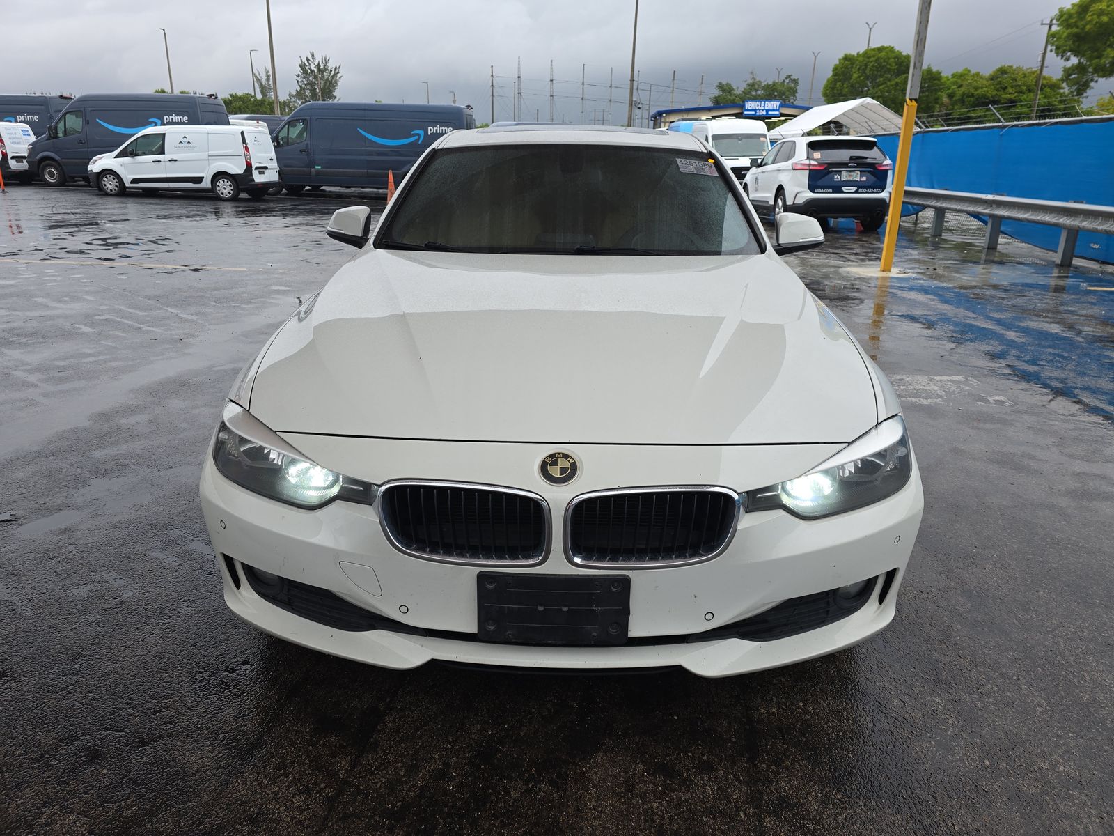 2014 BMW 3 Series 320i xDrive AWD