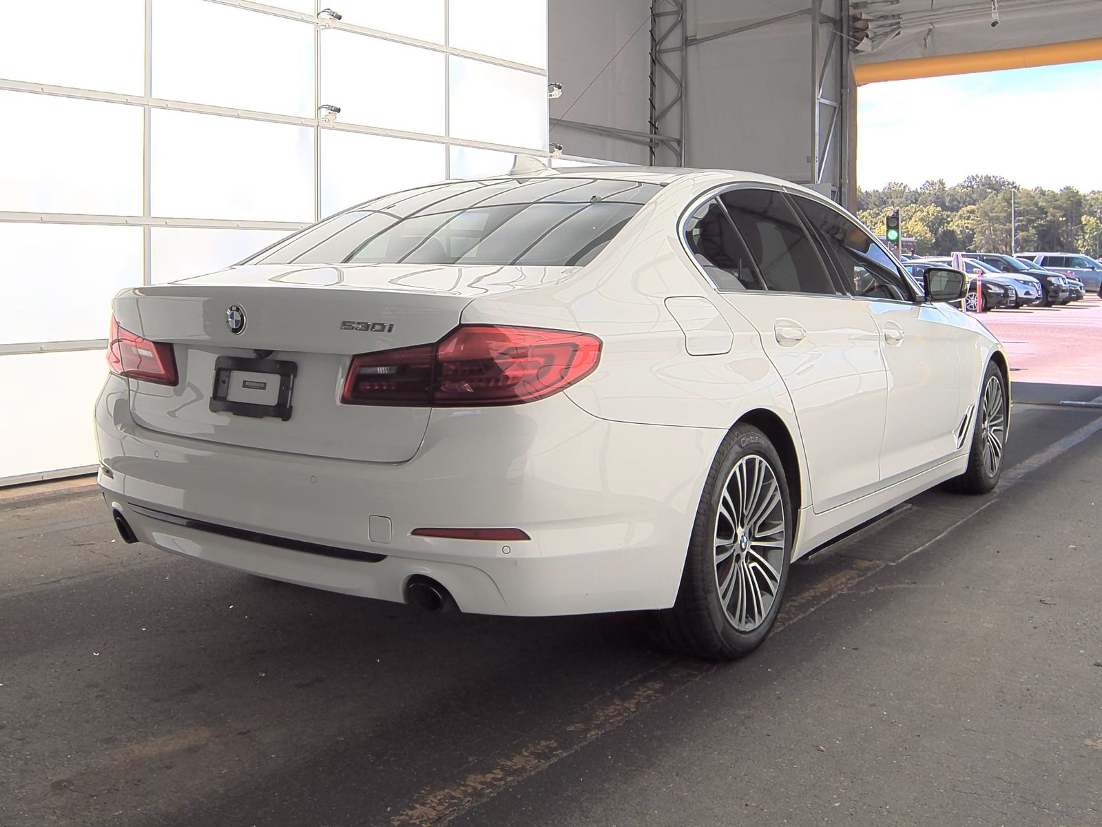 2019 BMW 5 Series 530i RWD