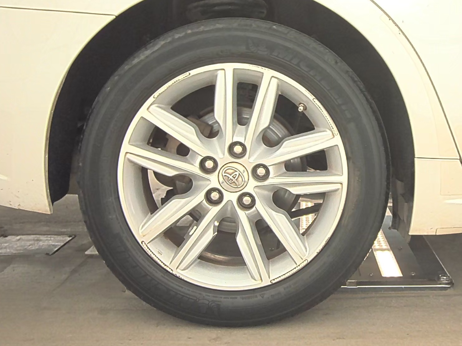 2014 Toyota Avalon XLE Premium FWD