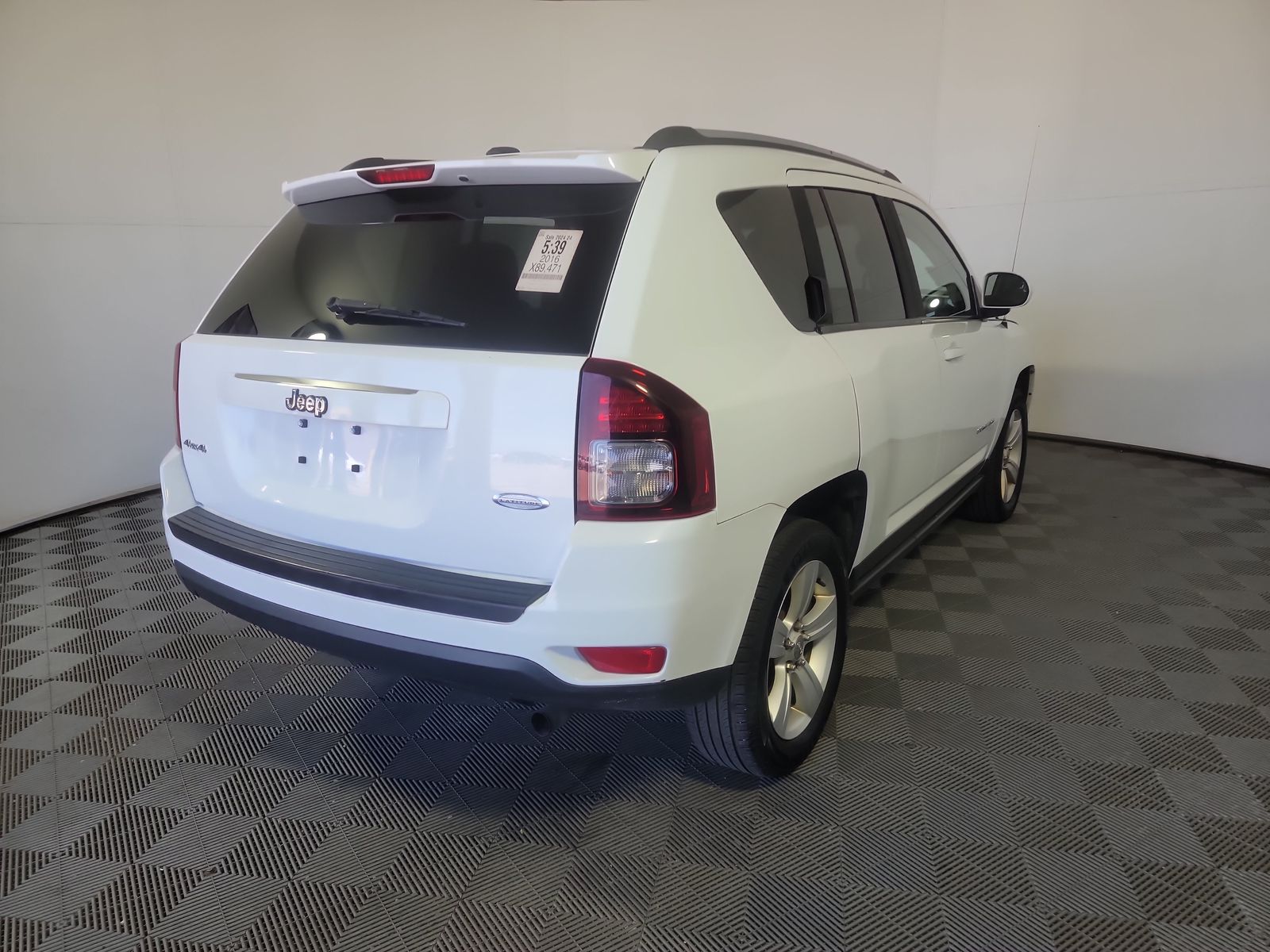 2016 Jeep Compass Latitude AWD