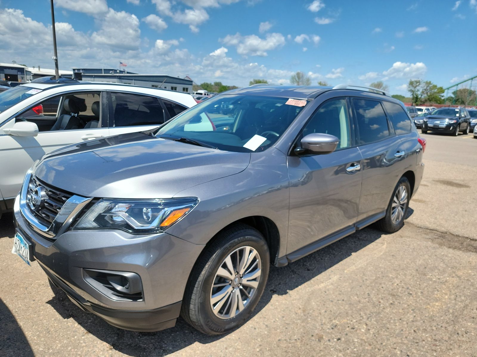 2020 Nissan Pathfinder S AWD