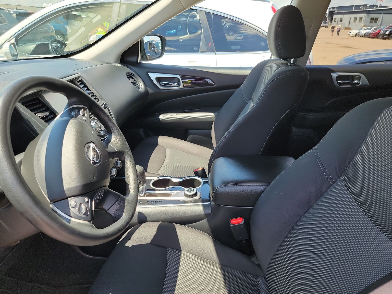 2020 Nissan Pathfinder S AWD