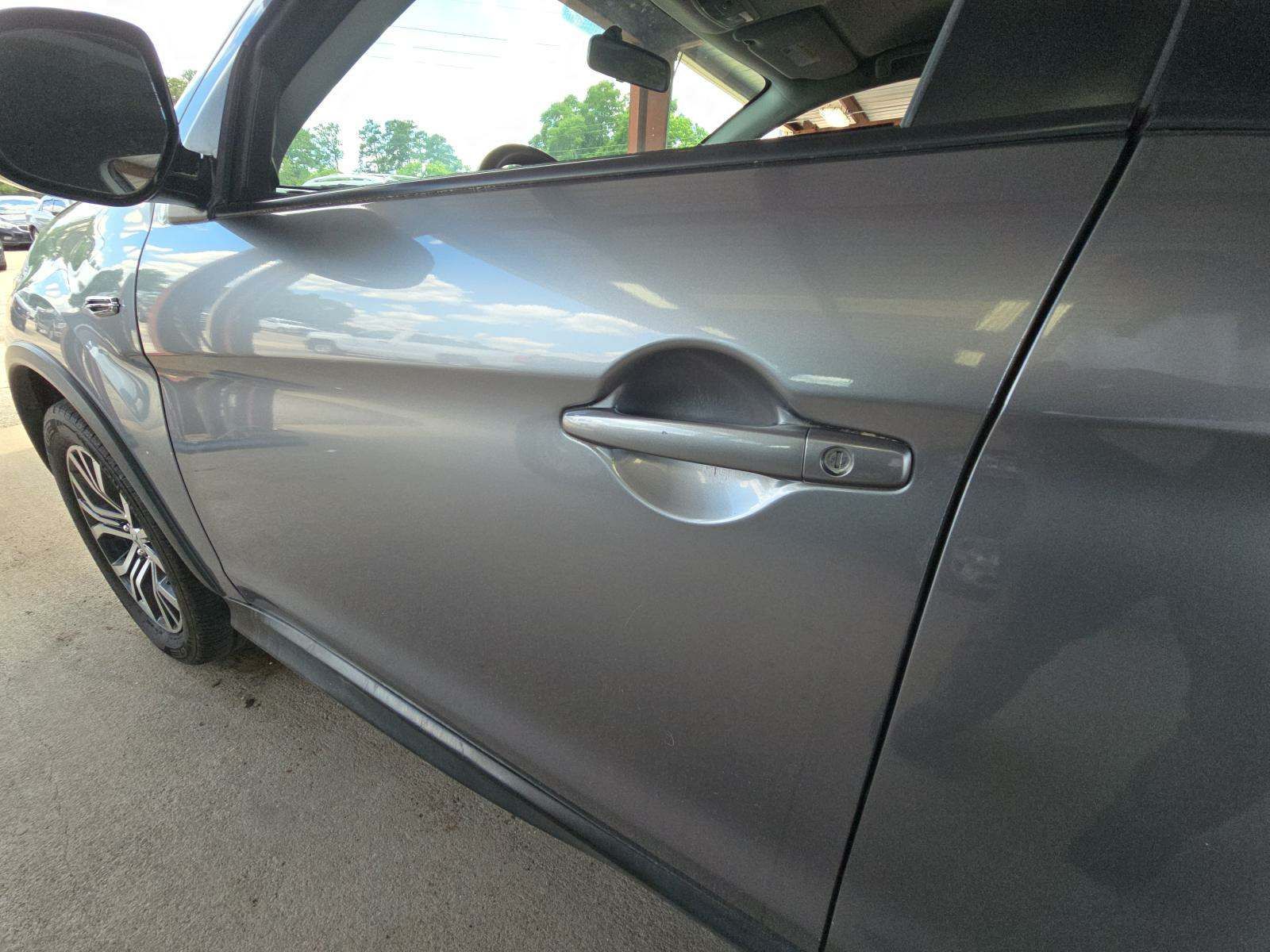 2018 Mitsubishi Outlander Sport ES FWD