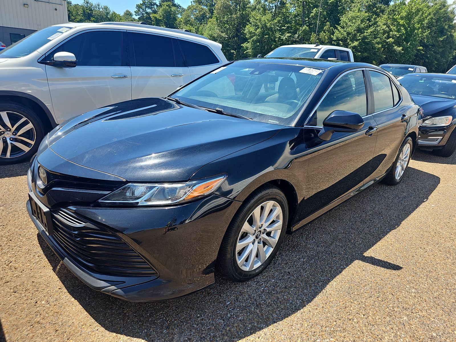 2018 Toyota Camry LE FWD