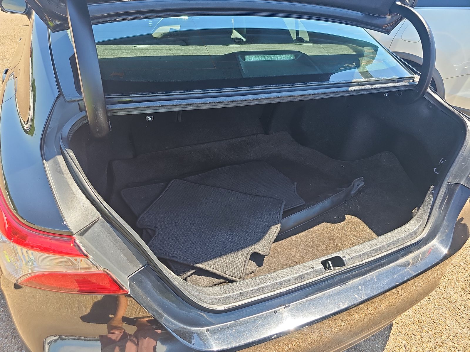2018 Toyota Camry LE FWD