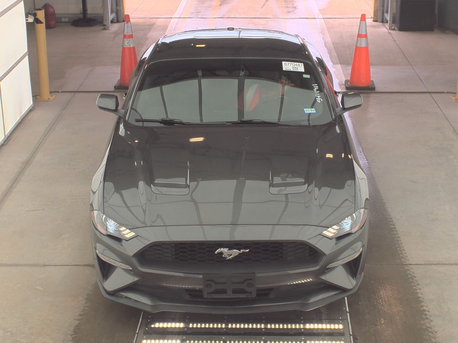 2019 Ford Mustang EcoBoost RWD