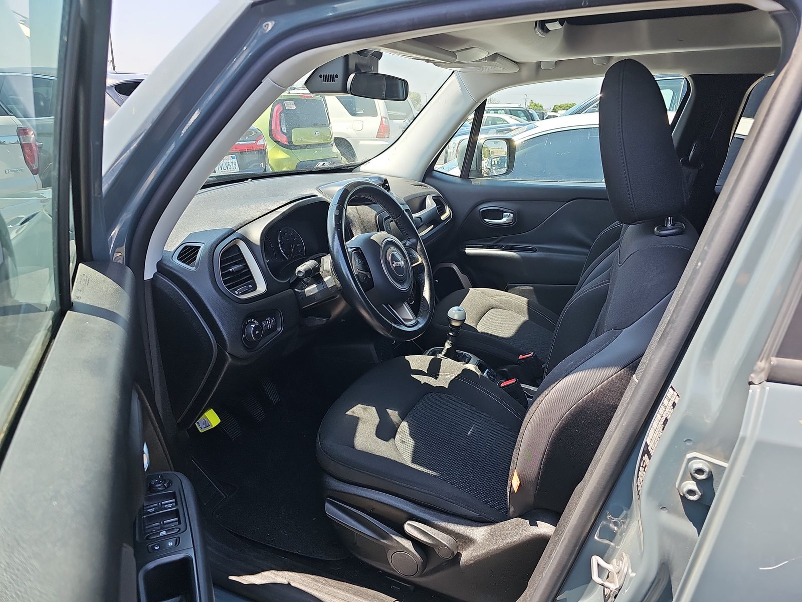 2016 Jeep Renegade Latitude 75th Anniversary Edition FWD