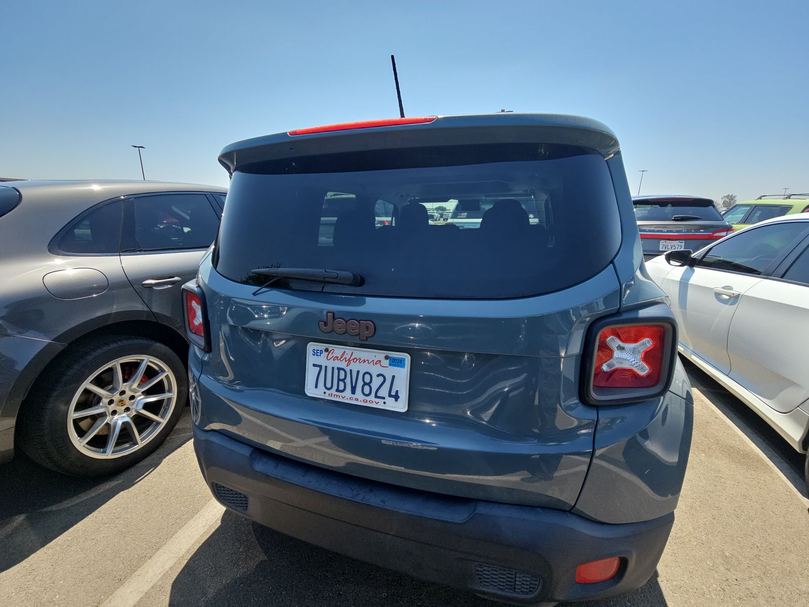 2016 Jeep Renegade Latitude 75th Anniversary Edition FWD