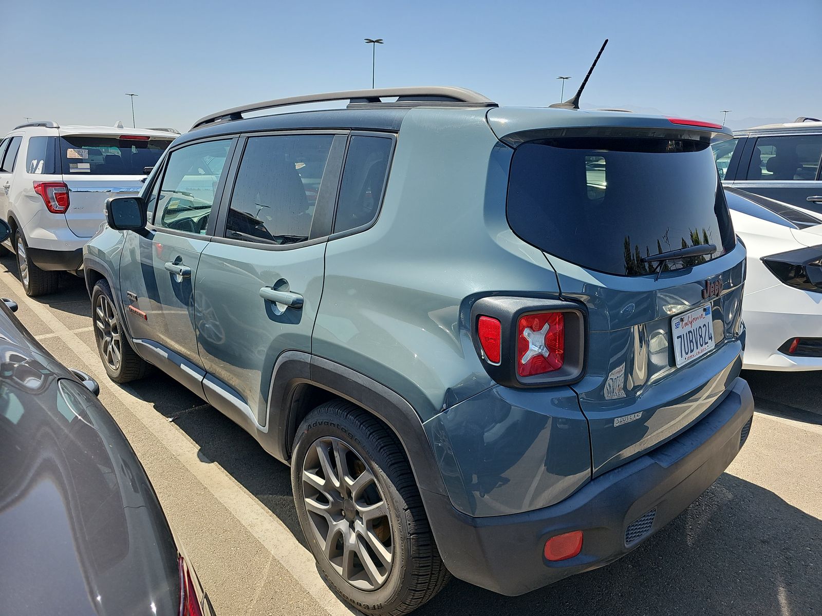 2016 Jeep Renegade Latitude 75th Anniversary Edition FWD