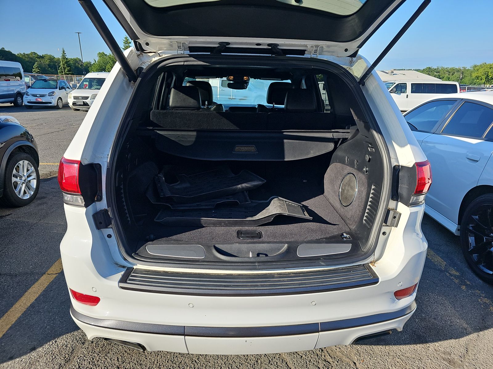 2019 Jeep Grand Cherokee Overland High Altitude Edition AWD