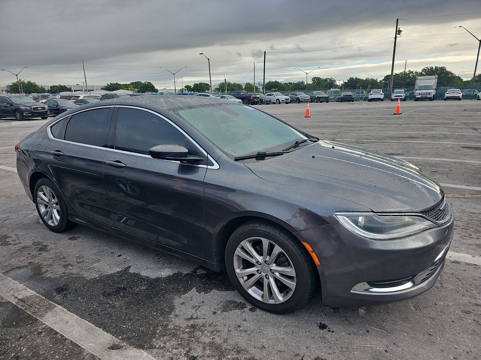 2015 Chrysler 200 Limited FWD