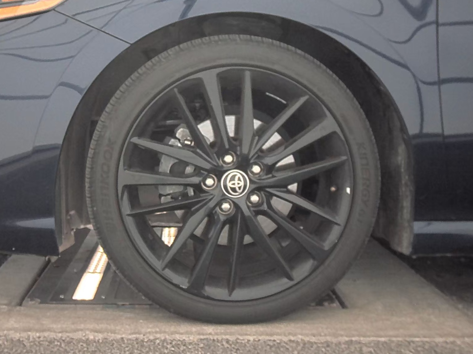 2021 Toyota Camry XSE FWD