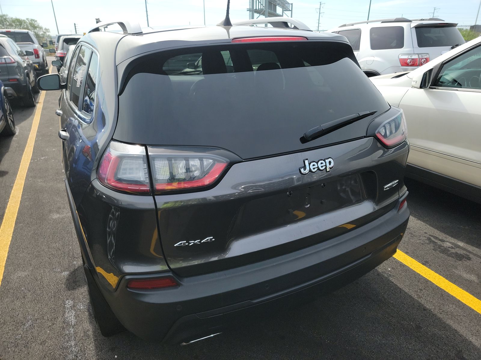 2020 Jeep Cherokee Latitude Plus AWD