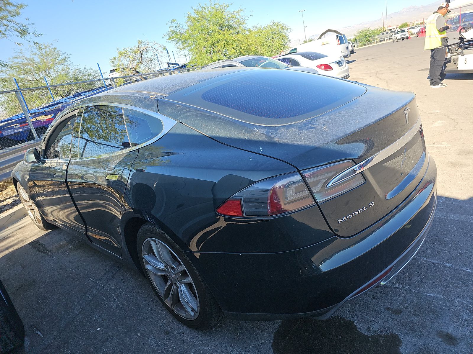 2014 Tesla Model S 85 RWD