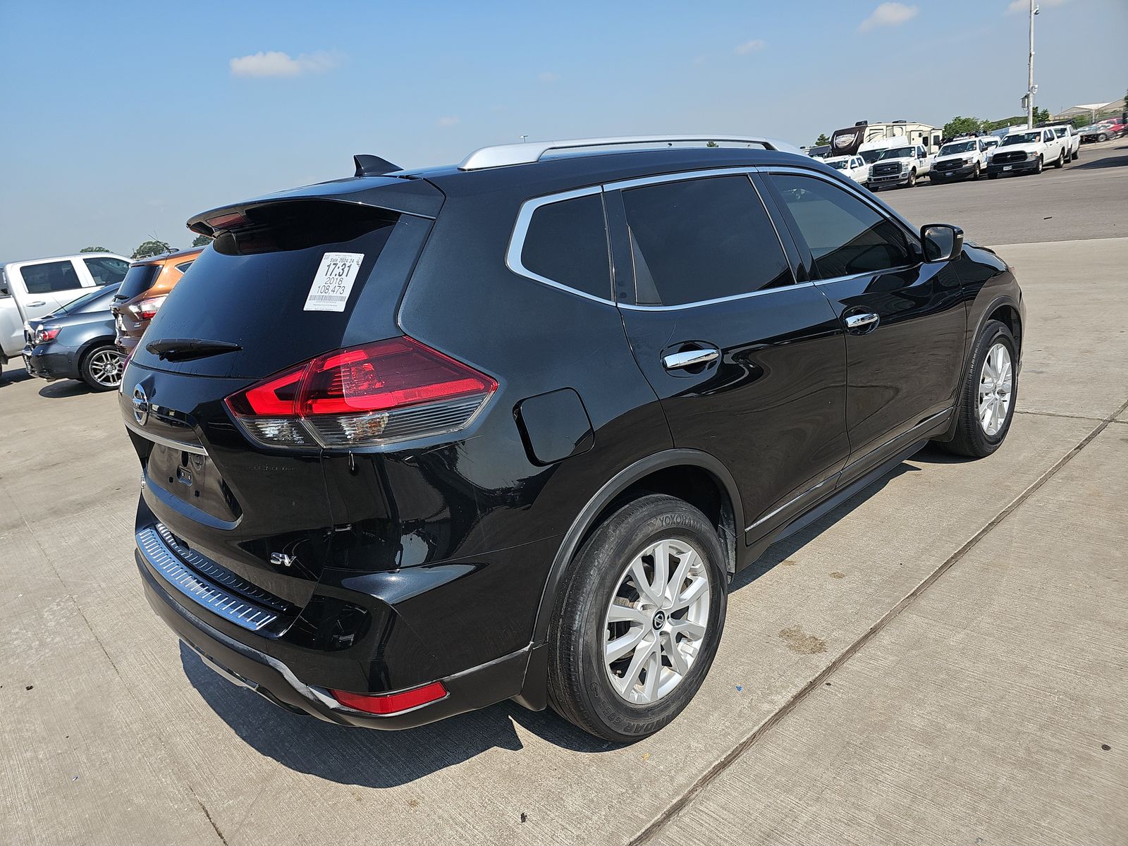 2018 Nissan Rogue SV FWD