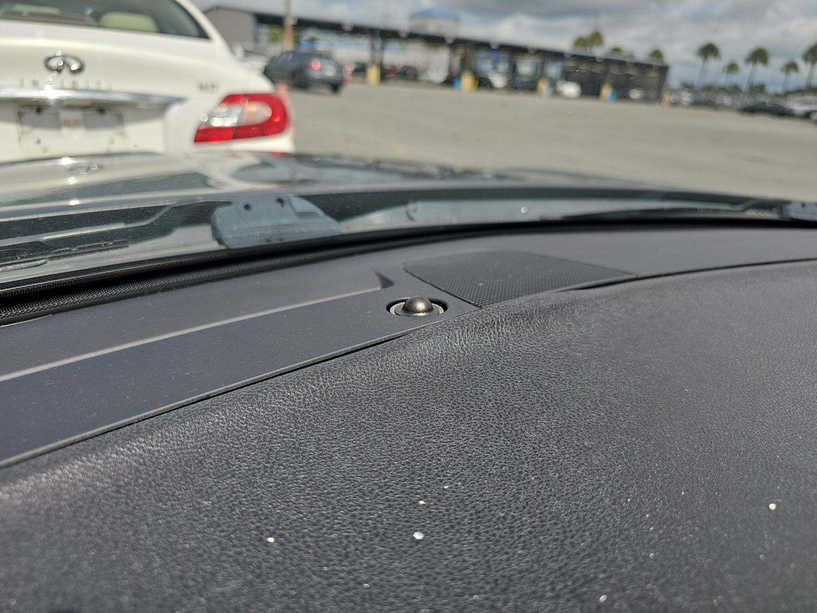 2015 Dodge Charger SE RWD