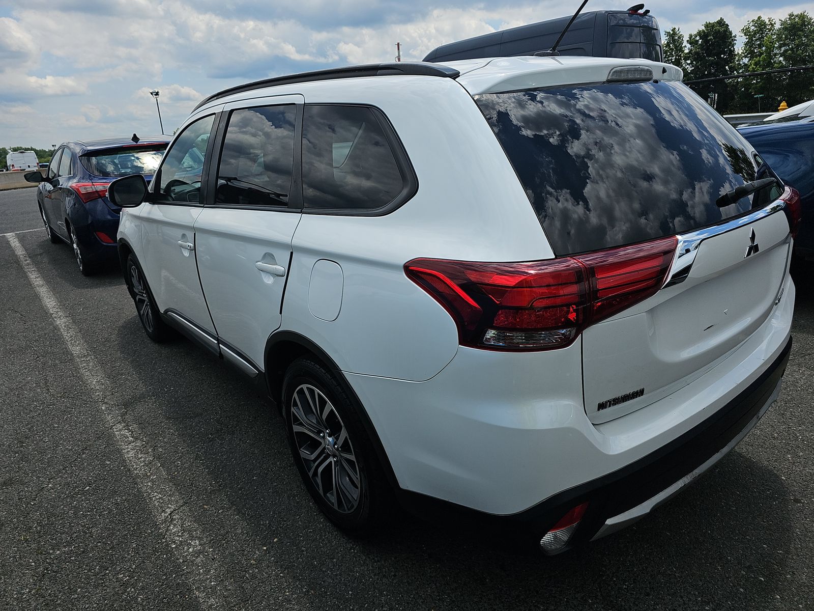 2016 Mitsubishi Outlander SEL FWD