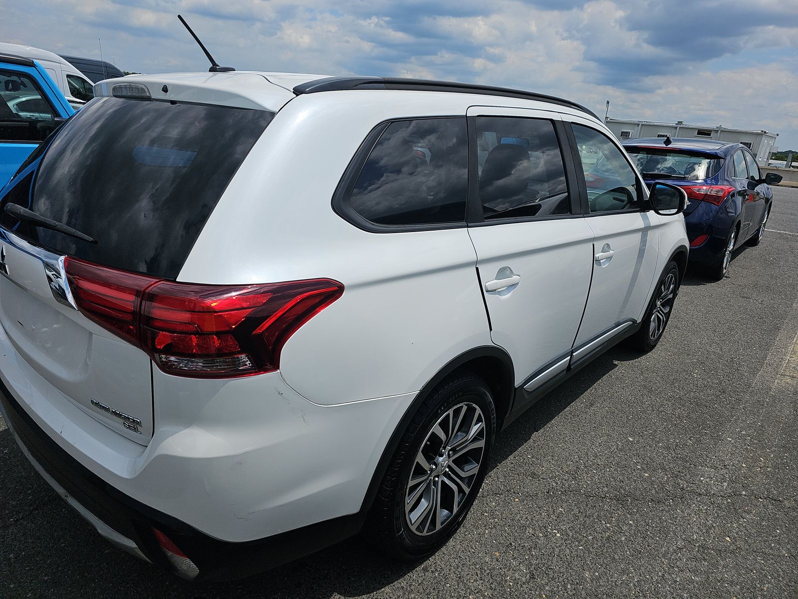 2016 Mitsubishi Outlander SEL FWD