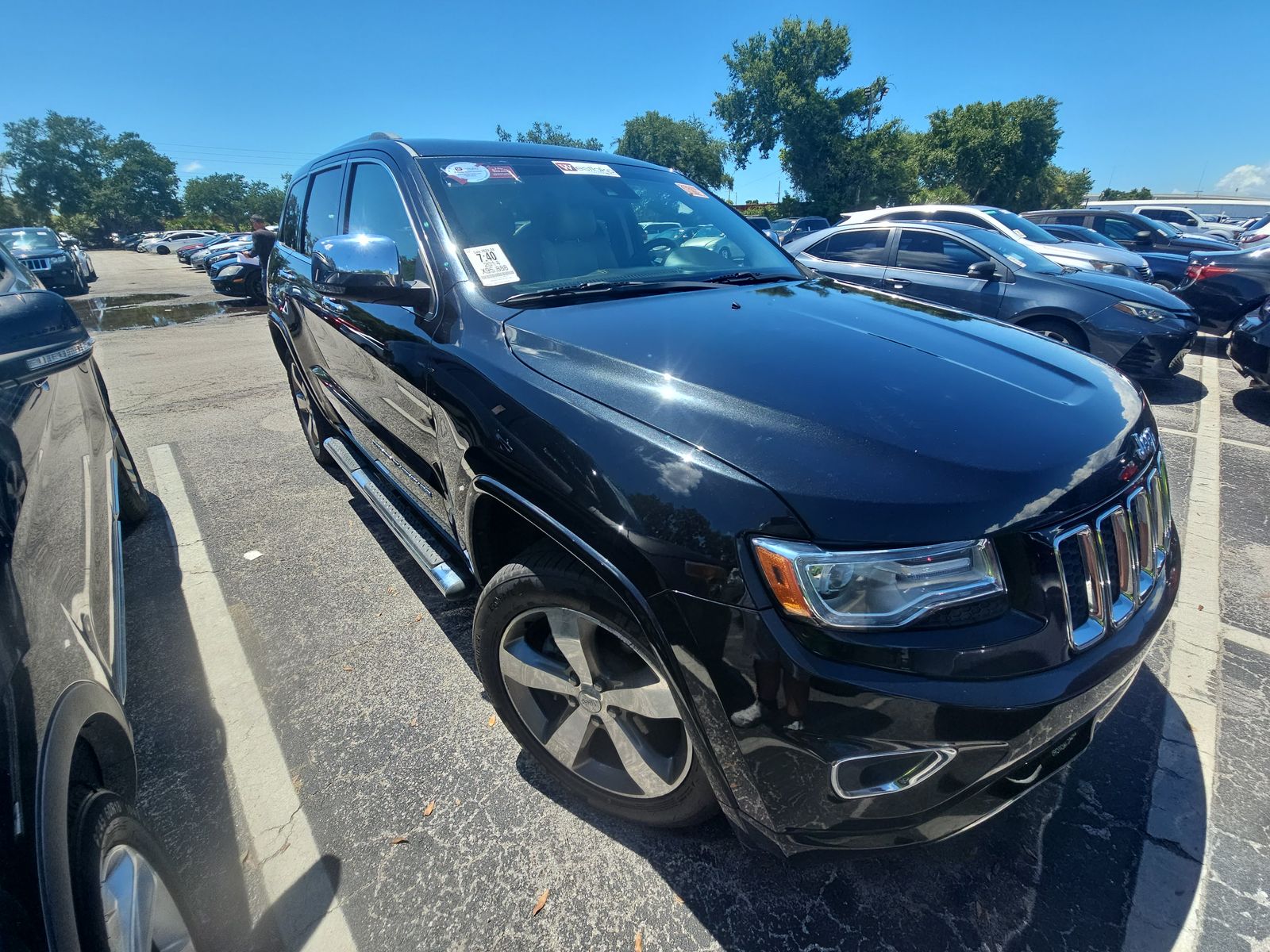 2014 Jeep Grand Cherokee Overland RWD