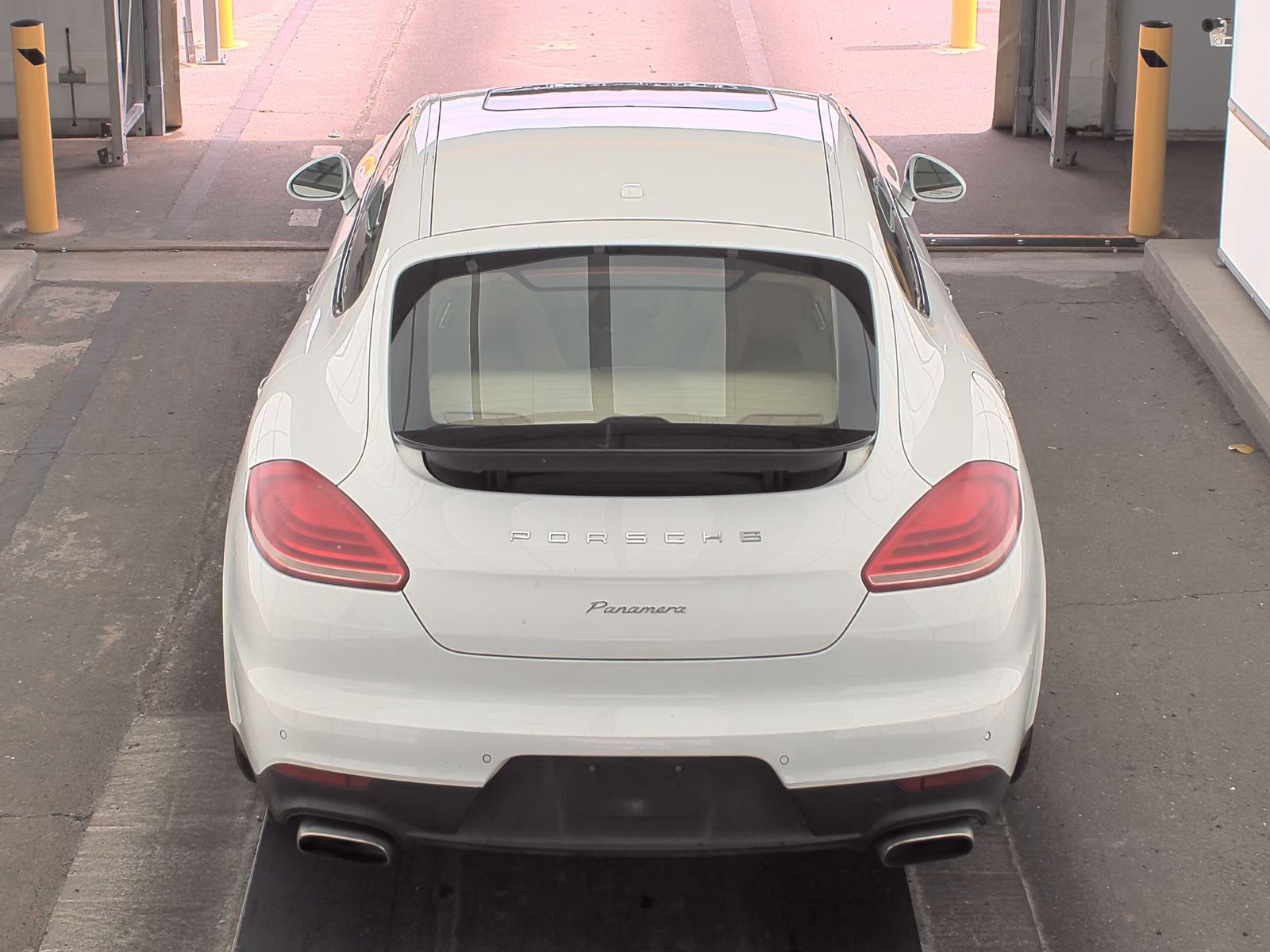 2016 Porsche Panamera Edition RWD