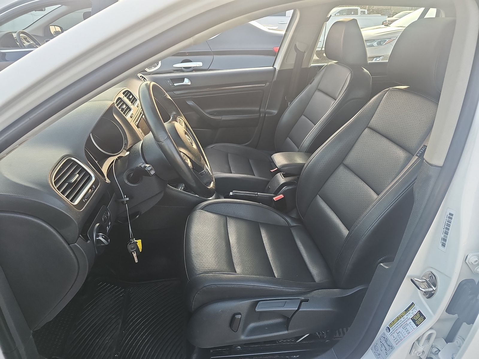 2012 Volkswagen Jetta 2.0L TDI FWD