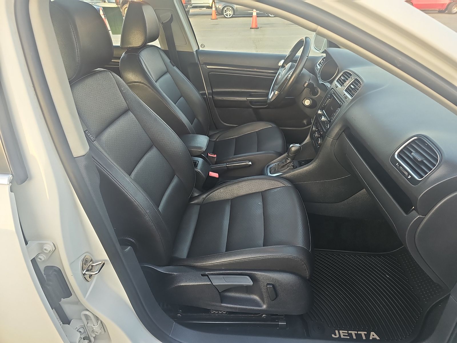 2012 Volkswagen Jetta 2.0L TDI FWD