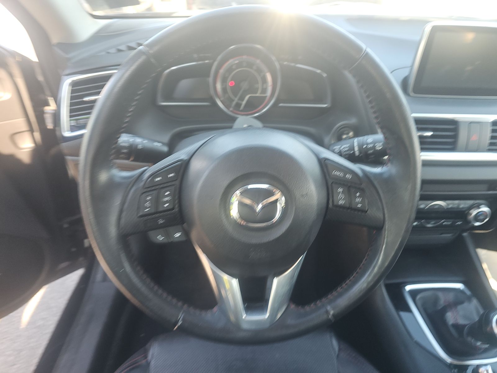 2015 MAZDA MAZDA3 s Grand Touring FWD